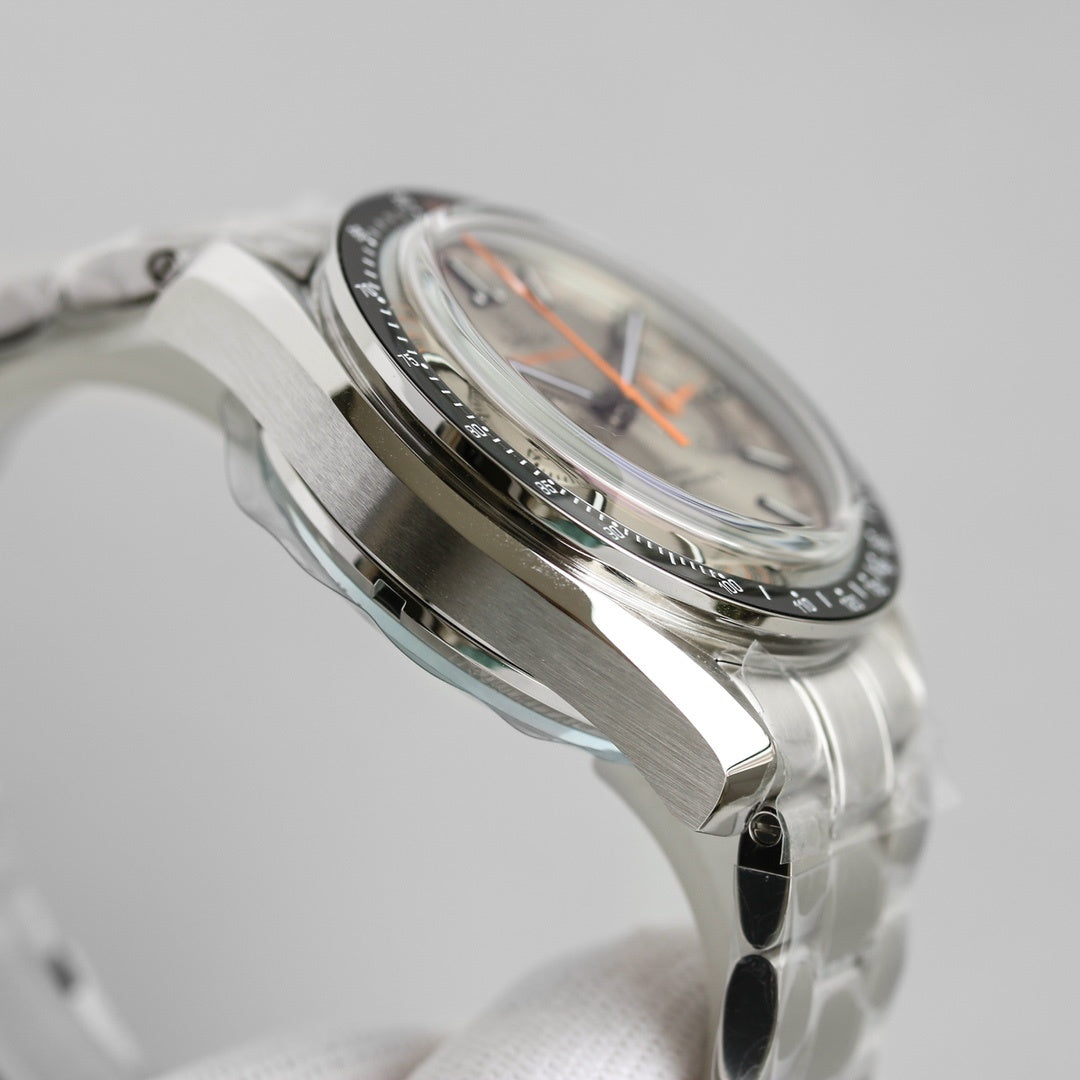 Omega Speedmaster Chronograph Silver Dial 42 MM