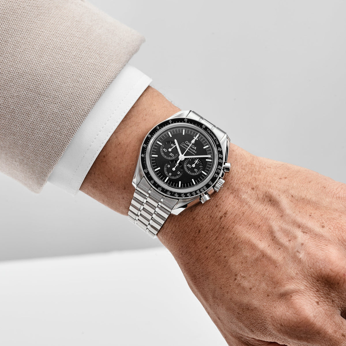 Omega Speedmaster Moonwatch Professional 310.30.42.50.01.001 Stainless Steel Black Dial (2021) 42 MM