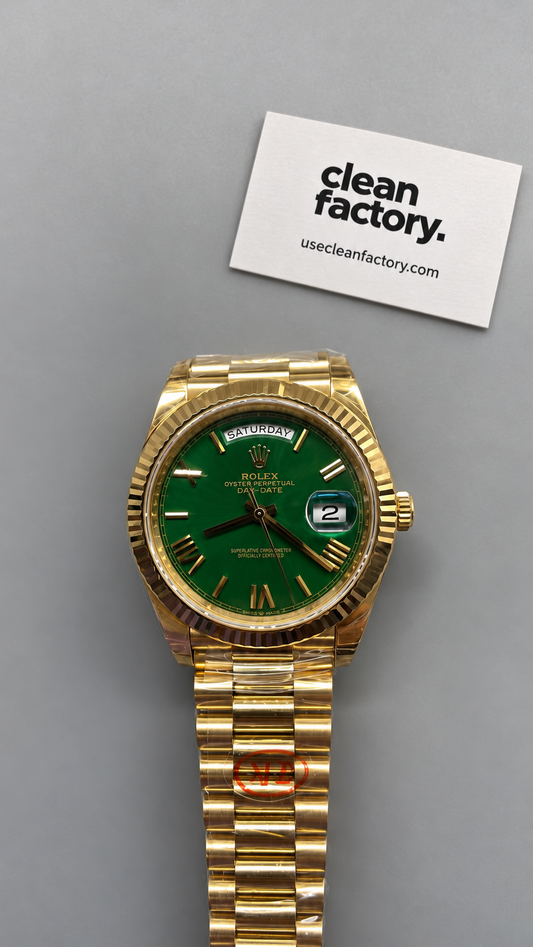 Rolex Day-Date – Green Roman Dial – Yellow Gold President Bracelet 40 MM