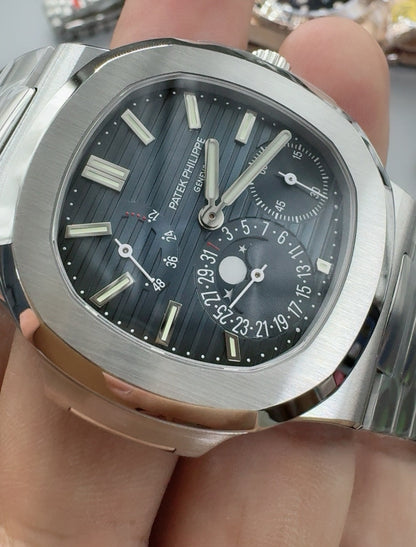 Patek Philippe Nautilus Moon Phase Stainless Steel 5712/1A-001 40 MM