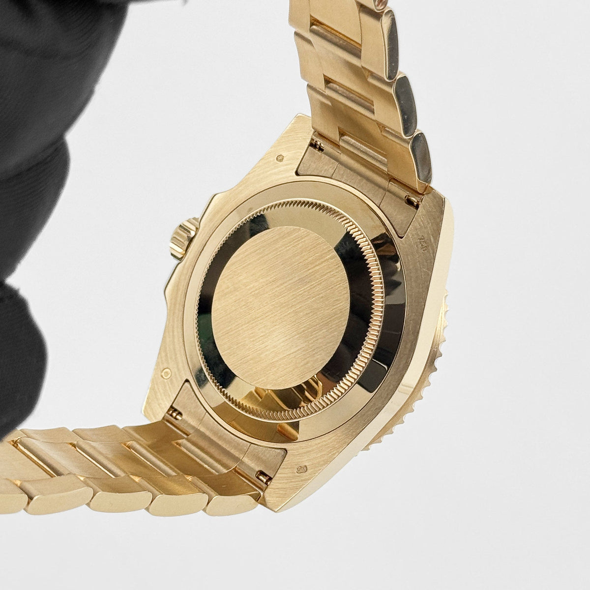 Rolex Submariner Date 116618LN Yellow Gold Black Dial 40 MM