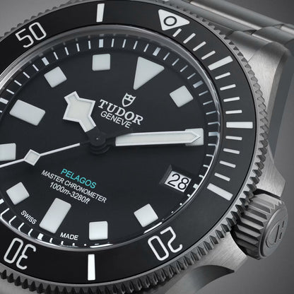 Pelagos Ultra M2543C1A7NU-0001 43 MM